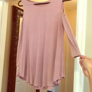 Heart & hips cut out shoulder long sleeve top